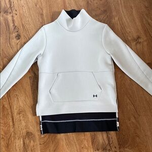 Under Armour White and Black Pullover